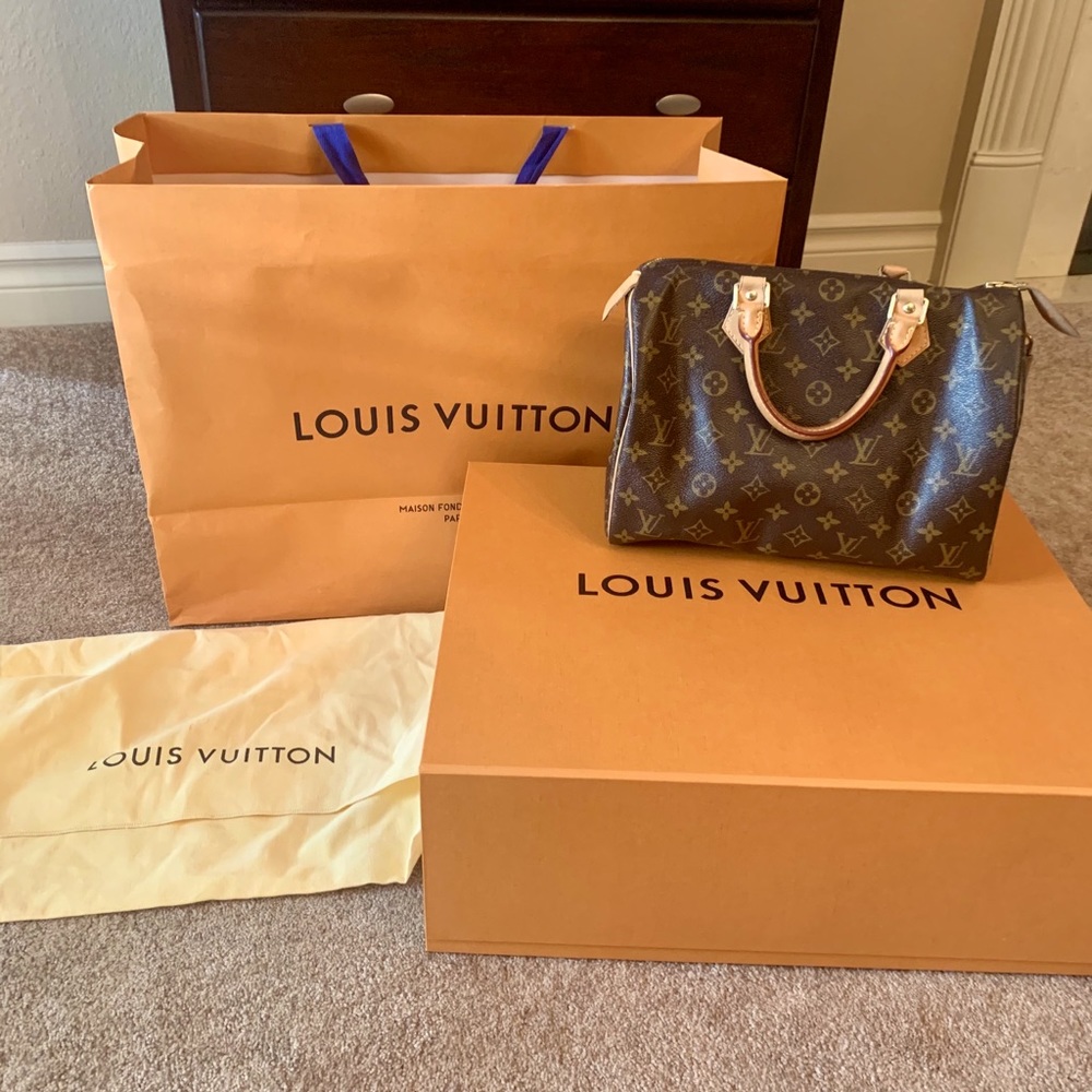 Louis Vuitton Speedy 30